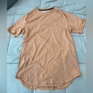 Lululemon. Size L. Never worn